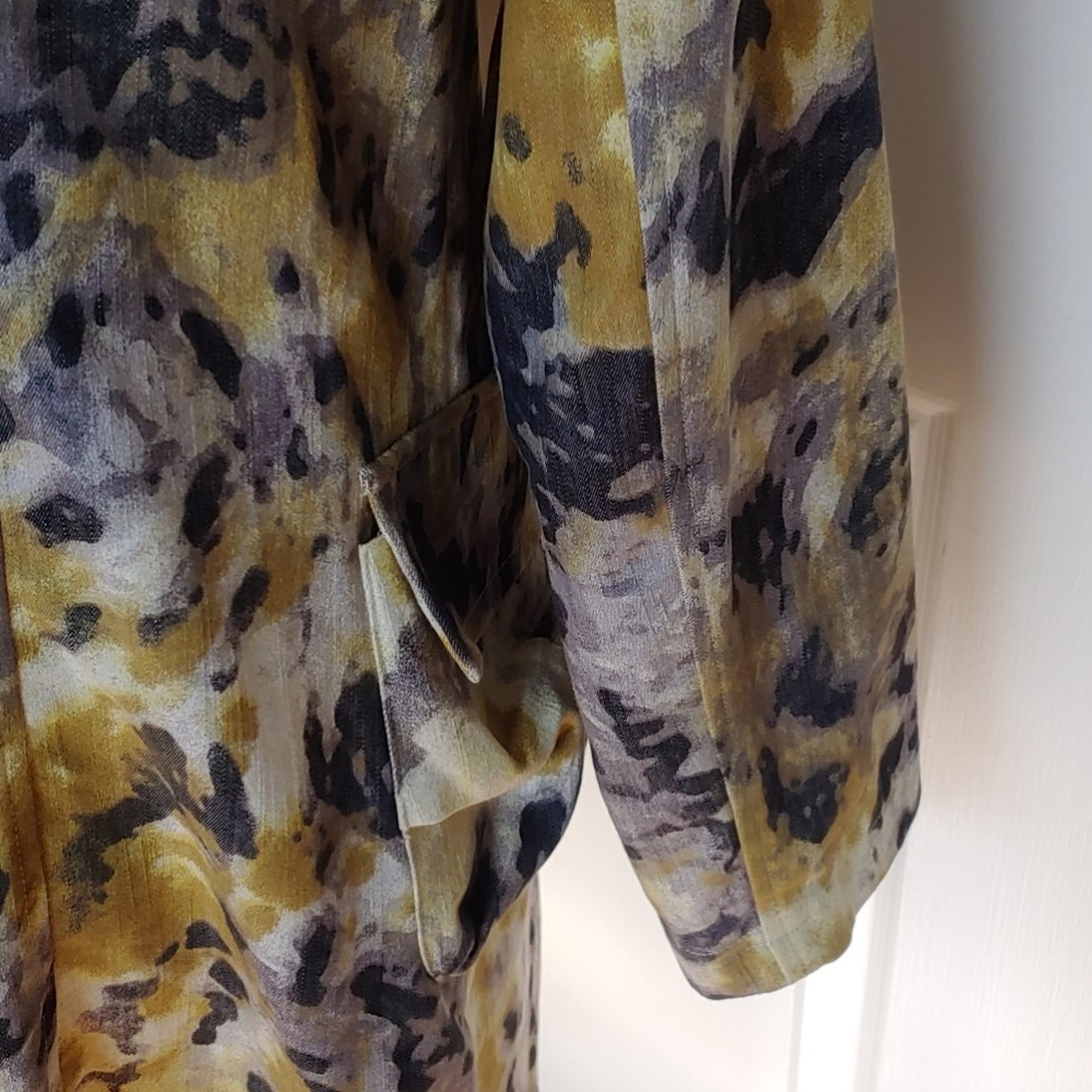 ⭐ Simon Chang Jacket - Picture 10 of 15